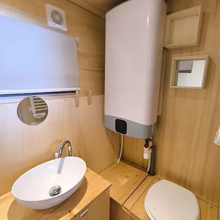 Moose Tiny House Genets Alpstuga Cros (Puy-de-Dome)