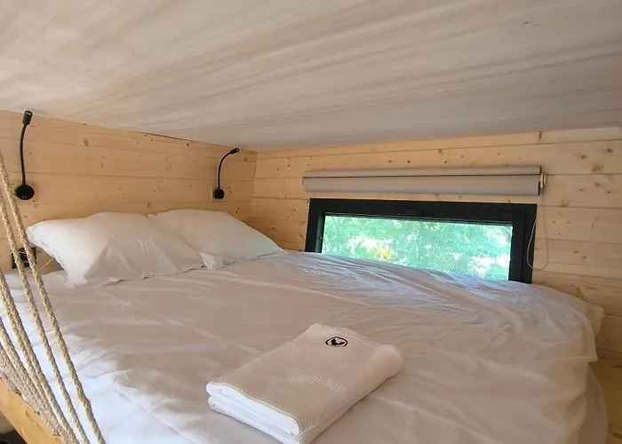 Moose Tiny House Genets Chalet *